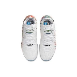 Nike LeBron 17 - Ventilation Naturelle Optimisée