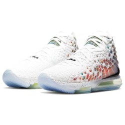 Nike LeBron 17 - Ventilation Naturelle Optimisée