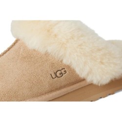 UGG Disquette B0DRDRHVG2 - Confort Premium et Esthétique Raffinée